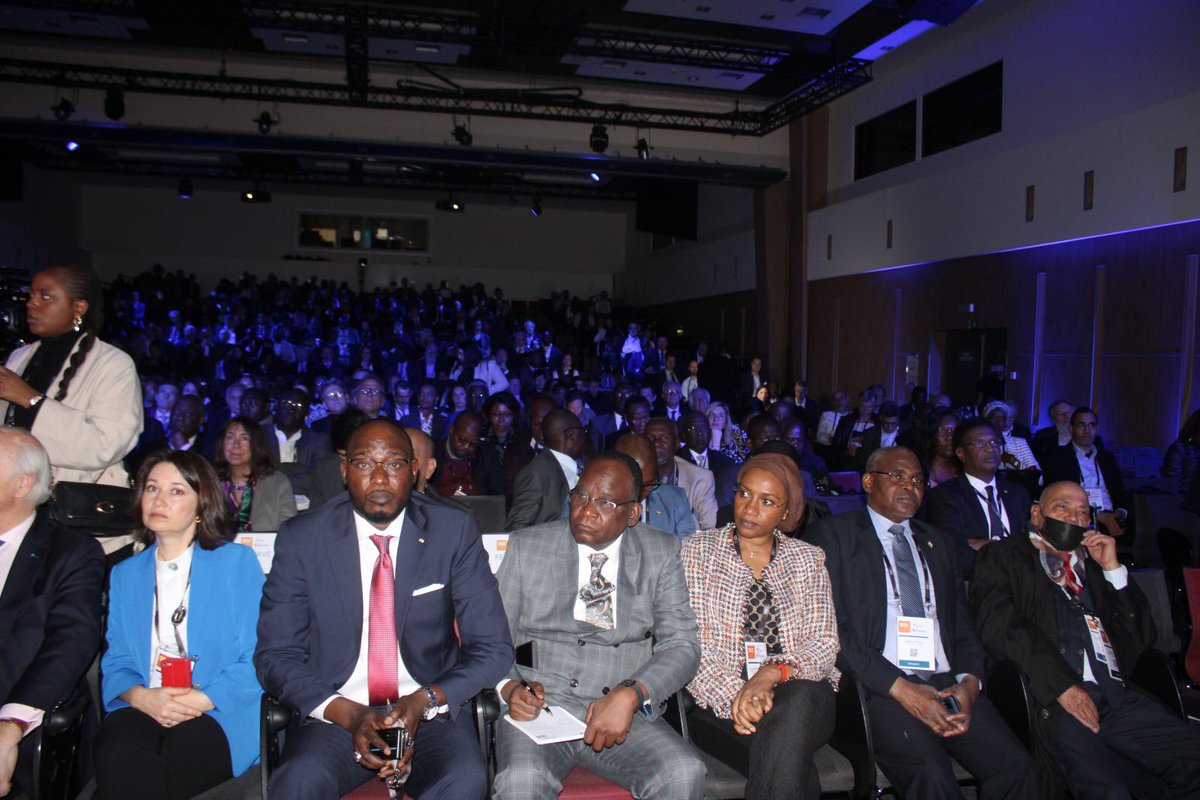 MSaidilMoctar's tweet photo. J'ai assisté, ce mardi 18 avril 2023 à #Paris en France, à la cérémonie d'ouverture du Forum Afrique 2023, co-organisé par le Conseil Français des Investisseurs en Afrique (@CIAN_Afrique) et l’@lopinion_fr. https://t.co/ABsggQJFiw
