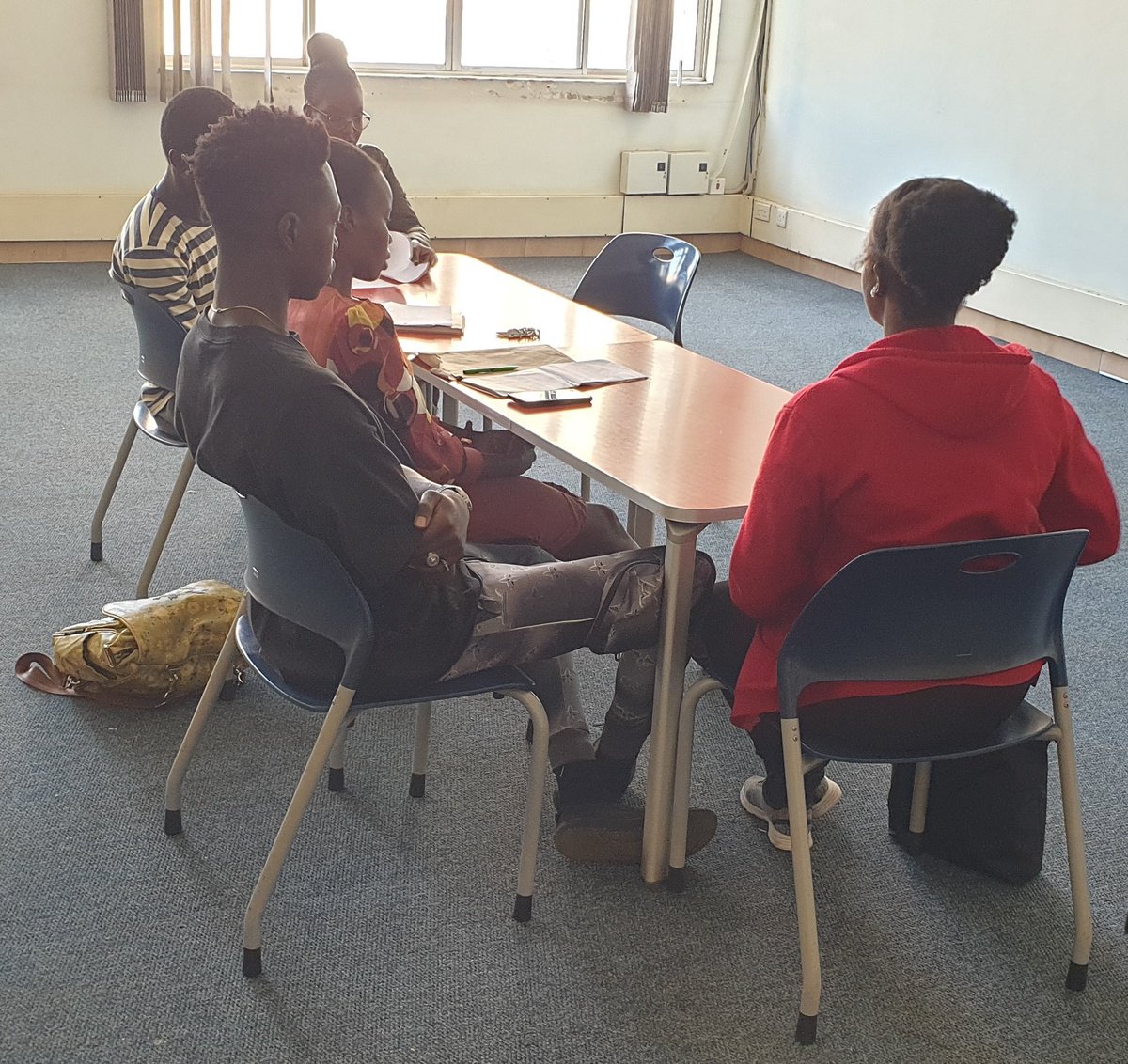 flesymz's tweet photo. Module 4. We completed the four-part module #learningcircle on Digital Enquirer Kit today! We have learned a great deal about the art & heart of a Digital Enquirer. I appreciate everyone who contributed to this fantastic learning experience! #DataDetoxKitKE @Info_Activism @p2pu https://t.co/TmCSWzDKKW
