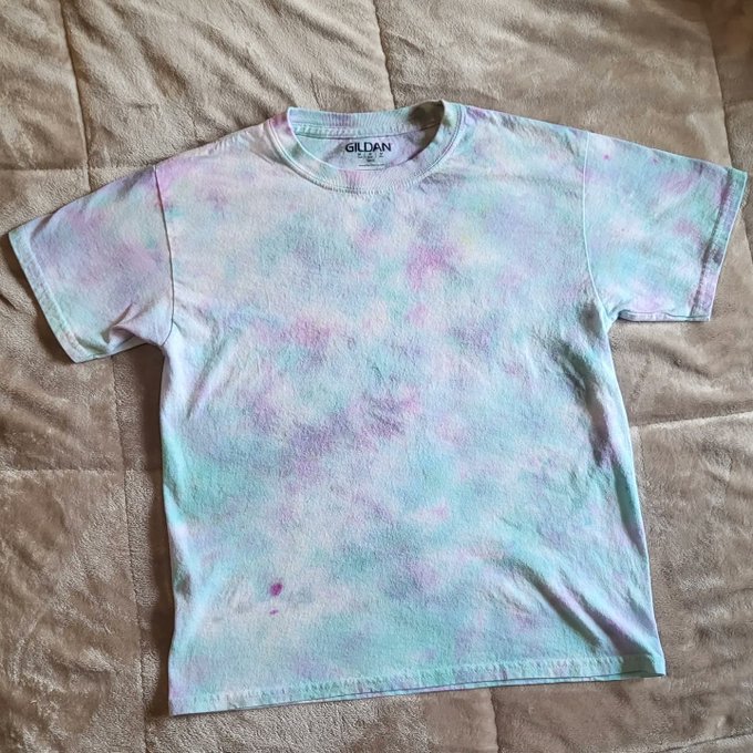 Tie dye shirts now available! #selling #ebay #tiedye https://t.co/1SUDXWxgNY<a href="/tag/selling"class="tags">#selling</a><a href="/tag/ebay"class="tags">#ebay</a><a href="/tag/tiedye"class="tags">#tiedye</a>