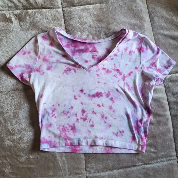 Tie dye shirts now available! #selling #ebay #tiedye https://t.co/1SUDXWxgNY<a href="/tag/selling"class="tags">#selling</a><a href="/tag/ebay"class="tags">#ebay</a><a href="/tag/tiedye"class="tags">#tiedye</a>