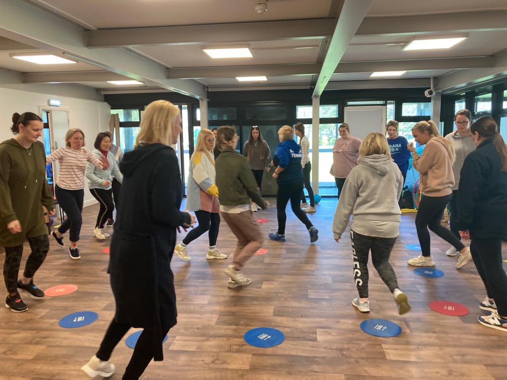Topcatcardy66's tweet photo. 17 ladies trained to deliver LTA Youth Schools in Grimsby. Fundamentals are so important. Thanks to @shuihing for assisting and input on what you deliver week in week out in your community. @Miss_Hits @ltalincs @EadonStephanie @ltayouthschools https://t.co/ICZuRaAEWx