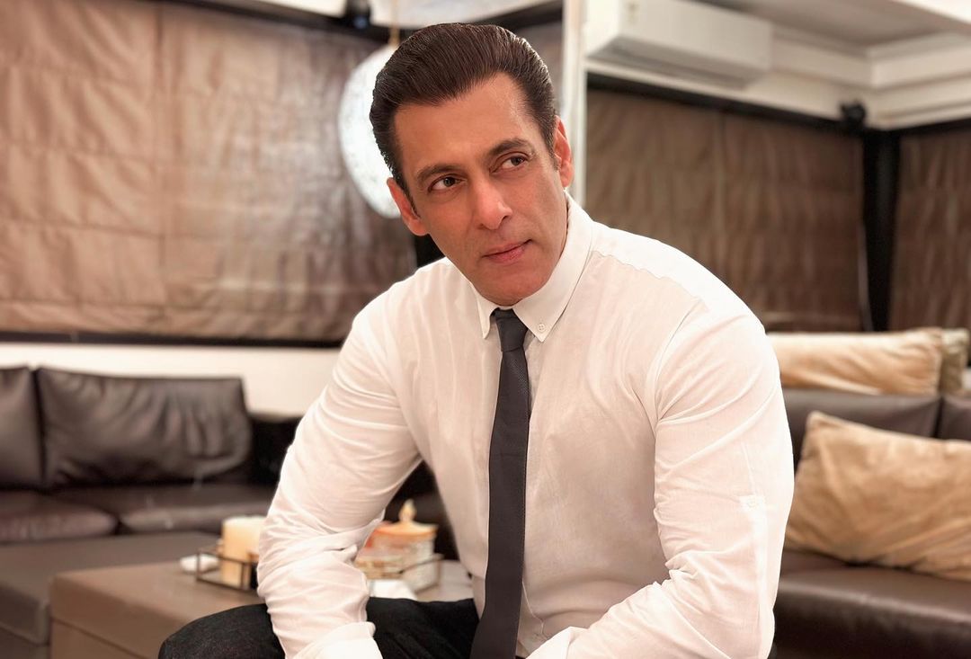 GossipsInsight's tweet photo. #SalmanKhan shared such a beautiful photo.😍
.
.
.
.
#salmankhan #salmankhanfans #salmankhanrules #salmankhansmile #talkingbling #GossipsInsight https://t.co/oWKF5zojF7