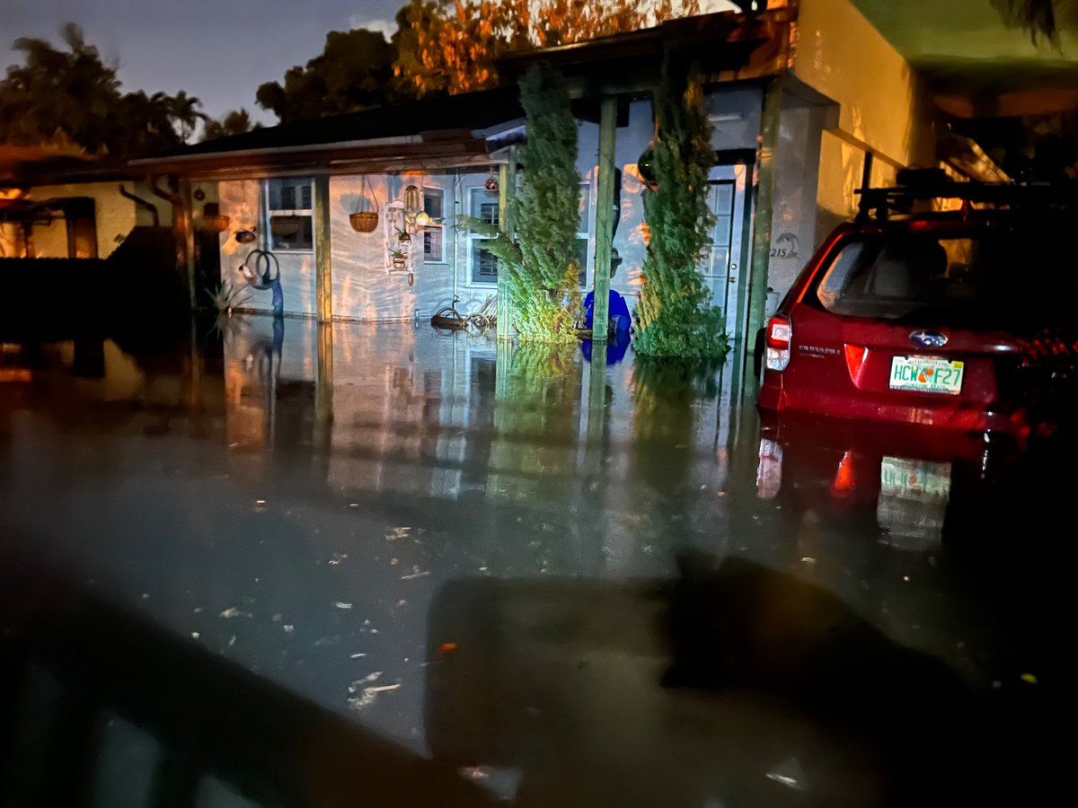 Waterborn_Prod's tweet photo. @glove We could use a Super Hero Brother down here in Fort Lauderdale with some Backyard SoulBQ vibes. Our entire neighborhood was destroyed by floods last week. Life Is Good in south Florida because we got the Juice. https://t.co/mf1VX6OJZx
