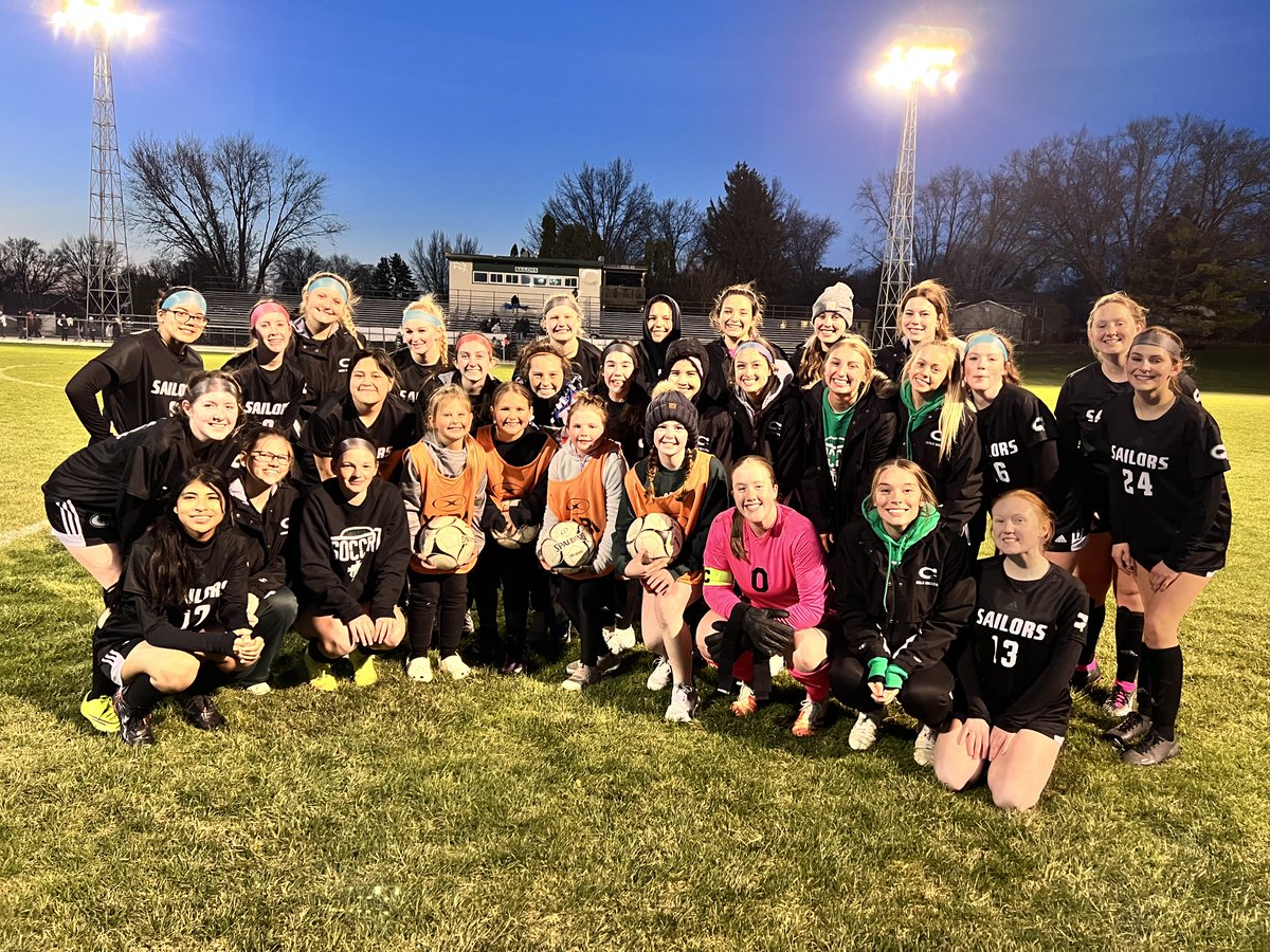 cbusgirlssoccer's tweet photo. Really cool to see some of these 'former' ball girls embrace the little gals working hard last night! Hopefully inspiring the next generation of Sailor soccer players! https://t.co/aENv5MysLa