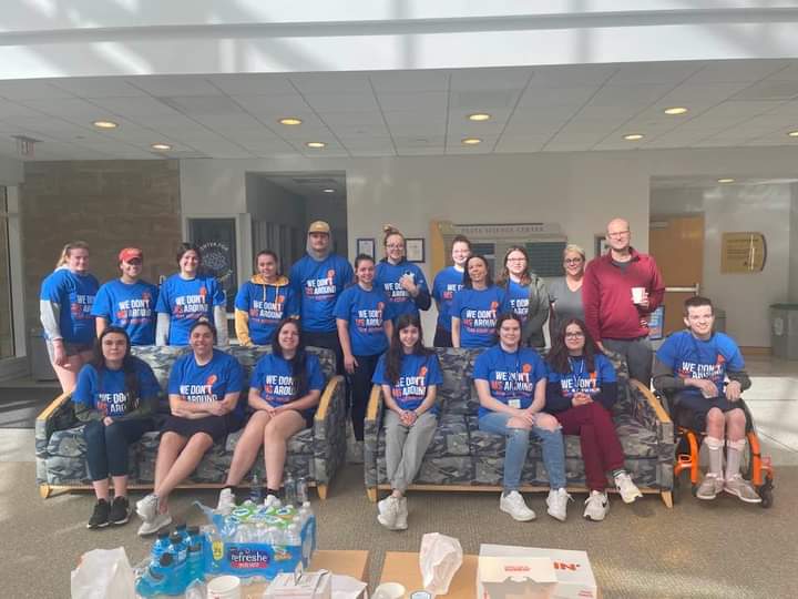 AssumptionUPsy's tweet image. Thank you to the Psychology Club and Neuroscience Club for raising money for and participating in Walk MS last weekend!  Pictured here with club members are faculty advisors Dr. Amy Cirillo and Dr. Karen Lionello-DeNolf.