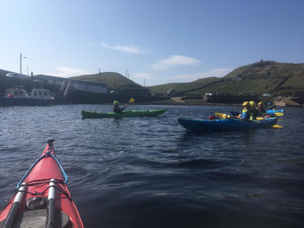 KayakingKilcar's tweet photo. Brilliant day with @ColnaCarraige and @ActiveDonegal learning safety skills ,self rescue, raft rescues ,#Leadership #saferyfirst #funday https://t.co/rnsjdMjnAR