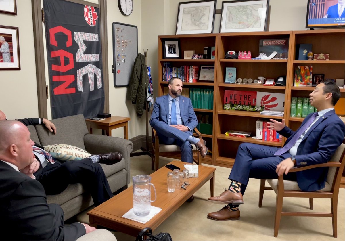 KevinVuongxMP's tweet image. Thank you to @TPACampbell and @TPAGregoris for a robust discussion on improving public #safety in our #SpaFY community and city.

In addition to reducing recidivism and increasing mental health support, #BailReform is a top priority to protect the public from violent reoffenders.