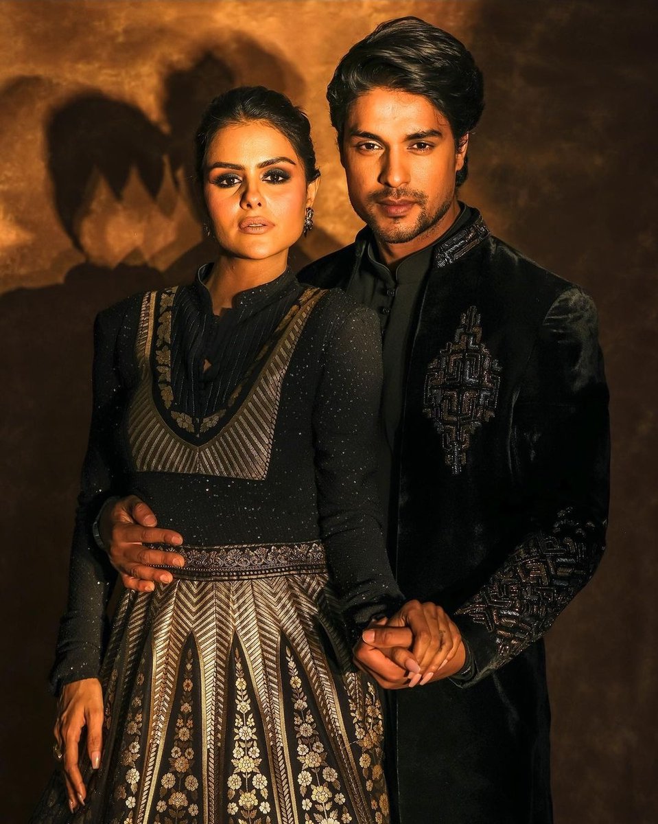 YUVNA_'s tweet photo. POWERFUL 🔥

#PriyAnkit #AnkitGupta 
#PriyankaChaharChoudhary

Source: https://t.co/YJlReKEyzO https://t.co/aqSTzpv1F1