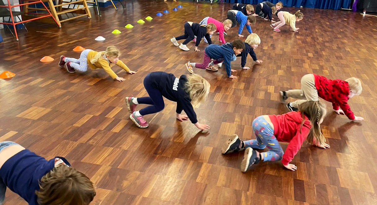 Danesfield_Pre's tweet photo. Preschool L♥️VED their first PE session with @MovementEd_ They explored different ways of moving.  @DanesfieldSchl https://t.co/MXl8hYi3L5