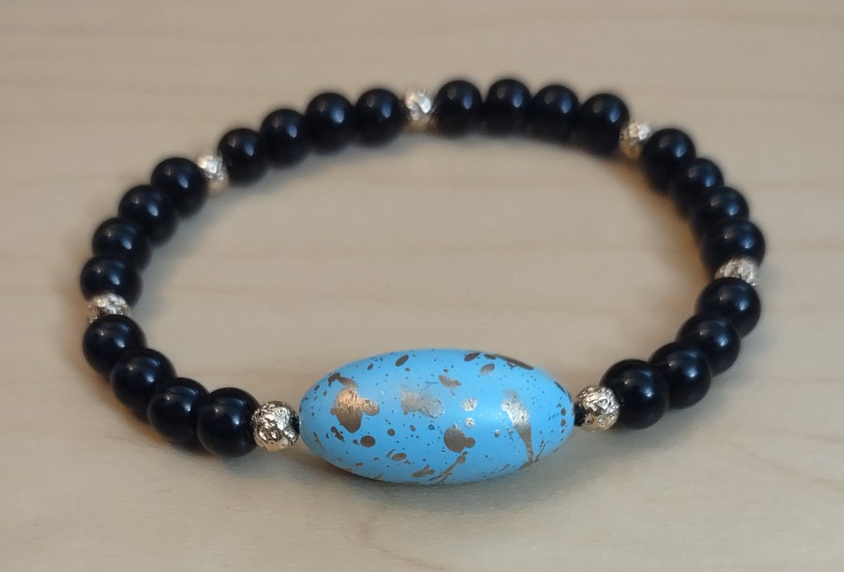 LivingLight30's tweet photo. This Turquoise beauty 🤩👇
NEW LISTING
👇
https://t.co/rUKcDxJyCM

#turquoise #bracelet #stretchbracelets #womanbracelet #giftideasformom #boutiqueshopping #onlineshopping #handcrafted #jewelrylover #jewelryaddict #beadbracelets #womenwear #hotfinds #rarefinds #rarejewelry https://t.co/b0BwuT9Av6