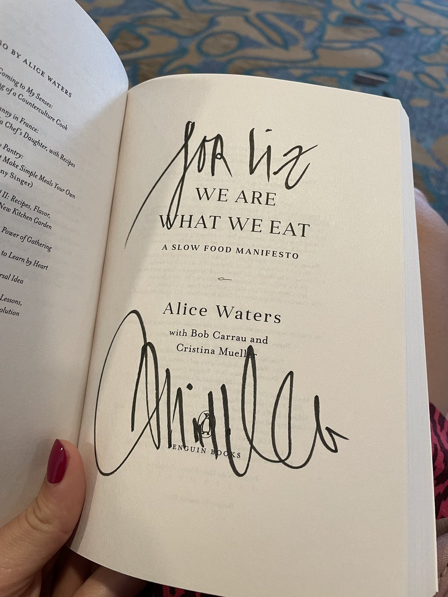 elizabethhubing's tweet image. What an honor to see @AliceWaters at @asugsvsummit. Some food for thought from Alice: “We’ve industrialized our school system like we’ve industrialized our farms. What happened?” #asugsvsummit #EdTechIowa