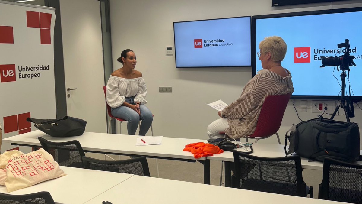 UECanarias's tweet photo. Terminamos la visita de Nathalie Sanchez, fundadora de @francespagne, en nuestro campus de Santa Cruz de Tenerife.
Donde pudo conocer nuestras instalaciones y hablar con varios alumnos franceses y españoles sobre su experiencia en nuestra Universidad.

#SoyUECanarias https://t.co/JMRHdFpI7Y