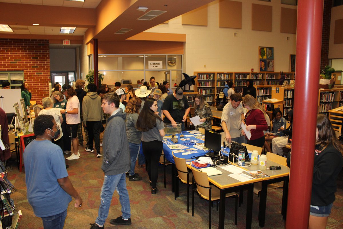 Matoaca H.S. Library tweet media