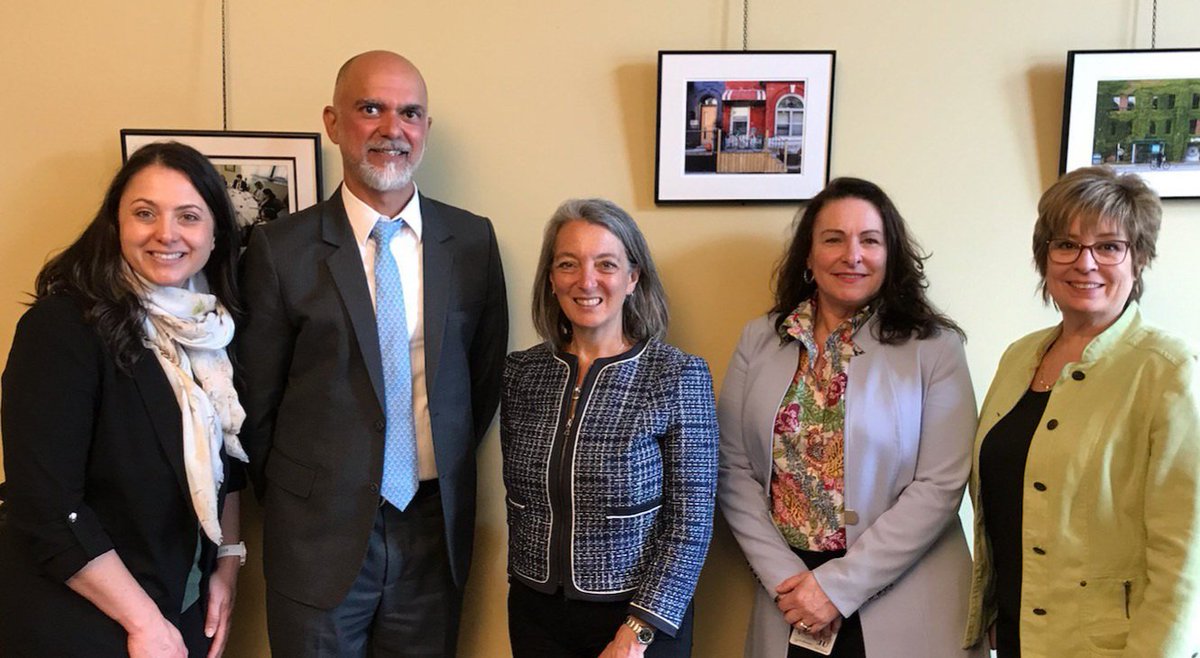 StefaniaClout's tweet photo. Today we met with MP @juliedabrusin to discuss Canadian Healthcare, the concept of OneHealth, antimicrobial resistance, pandemic planning and #infectionpreventionandcontrol. #IPACHillDay #IPACCanada https://t.co/HuW7O8Lext