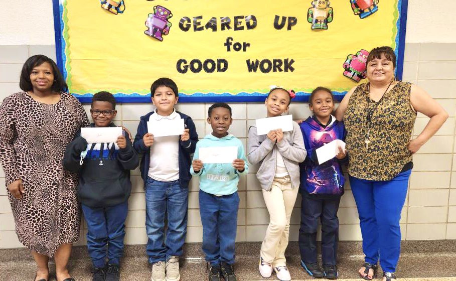 EmilyMe10531515's tweet photo. Congratulations to the newest members of Ross STEM Magnet Gifted &amp; Talented Program- John A., Francisco M, Braylon J., Mariah A., &amp; Kendrick F. 🎉🎉🎉 @AhmeshaG @ray4d_thebetsy @HISDPolice @BetsyRossElem @TeamHISD @HISDFACE @HISDChoice @houstongent @HoustonISD_GT @HISDElementary2 https://t.co/mQ6q4UH02A