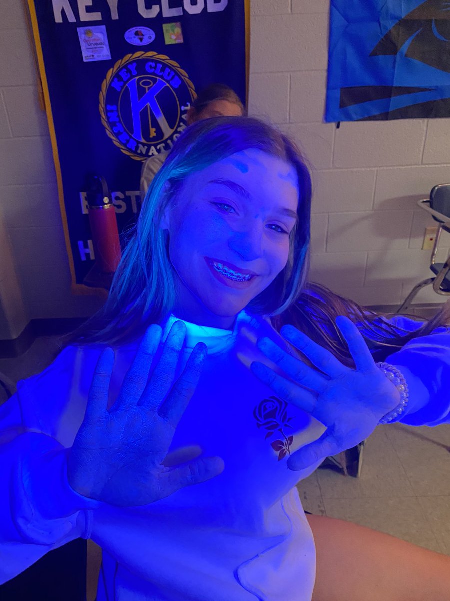 sswink2019's tweet photo. HS 2 learning about infection control and prevention!โฅ๏ธ๐
HSE #futurehcp @RSS_CTE @EastRowanHS https://t.co/Y3jwKWO5sd