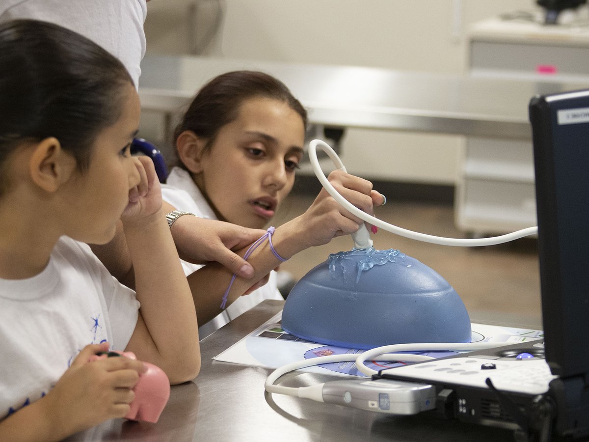 tamuvetmed's tweet photo. It was an honor and pleasure to spend last Friday hosting Gabby, a wish kid from the Rio Grande Valley, and providing her with an authentic Aggie veterinary school experience. We’re especially grateful to @mawtxla for helping coordinate Gabby’s visit.
#TAMUVetMed https://t.co/CjHvznBzER