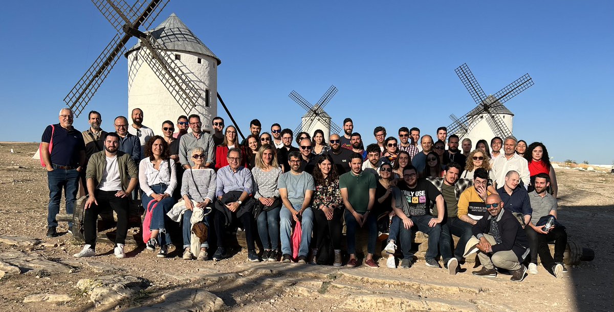 EscuelaGEZ2020's tweet photo. Y tras la ciencia…. https://t.co/bLeTT5Gbwi