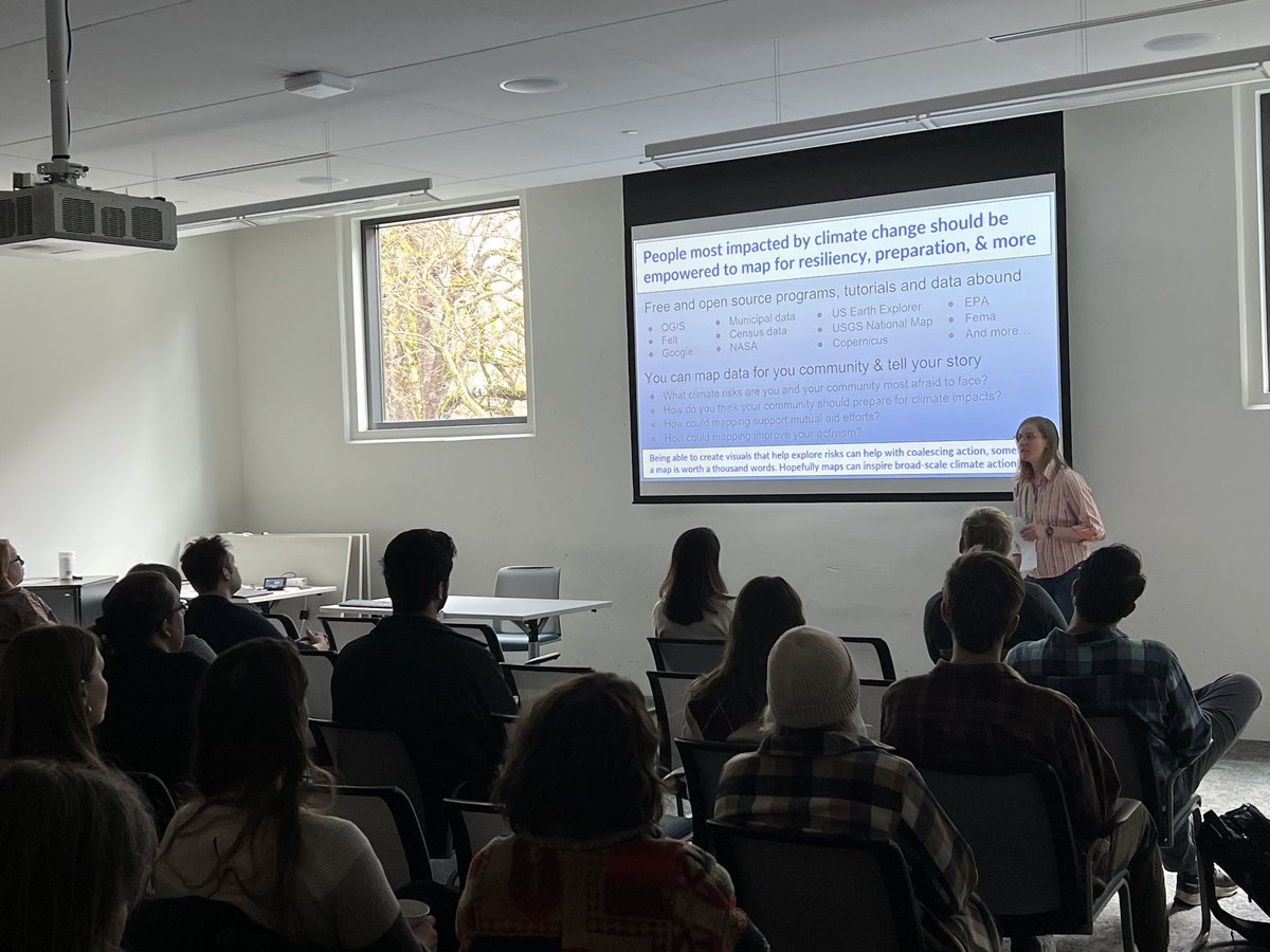 OregonUrisa's tweet photo. Lightning Talks have begun!!!  #Resiliency, #Equity, #LIDAR, and more. Feel the electricity in the air ⚡️ #GISinAction2023 https://t.co/47aHa5mhjY