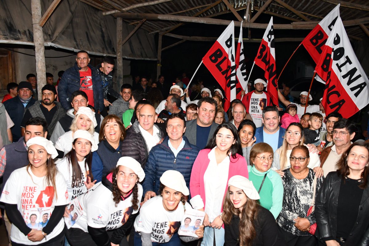 RSanchezOK's tweet photo. Entre los temas recurrentes que me hablan en cada lugar que voy es la SALUD, Alberdi no es la excepción, más aún en la zona como Puente del Medio - Marapa. Desde el Concejo Deliberante con #SebastianGomez, daremos las respuestas que el gobierno municipal y provincial no dan. https://t.co/rTWxekaYtT