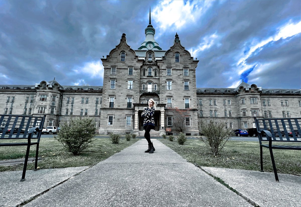 paralounge's tweet photo. Exploring the Trans-Allegheny Lunatic Asylum left an indelible impression on me, revealing the haunting history and challenges faced by those seeking mental health care. Join me on my upcoming podcast as I delve deeper into the asylum's history and paranormal activity. #haunted https://t.co/iyhFwOn26I
