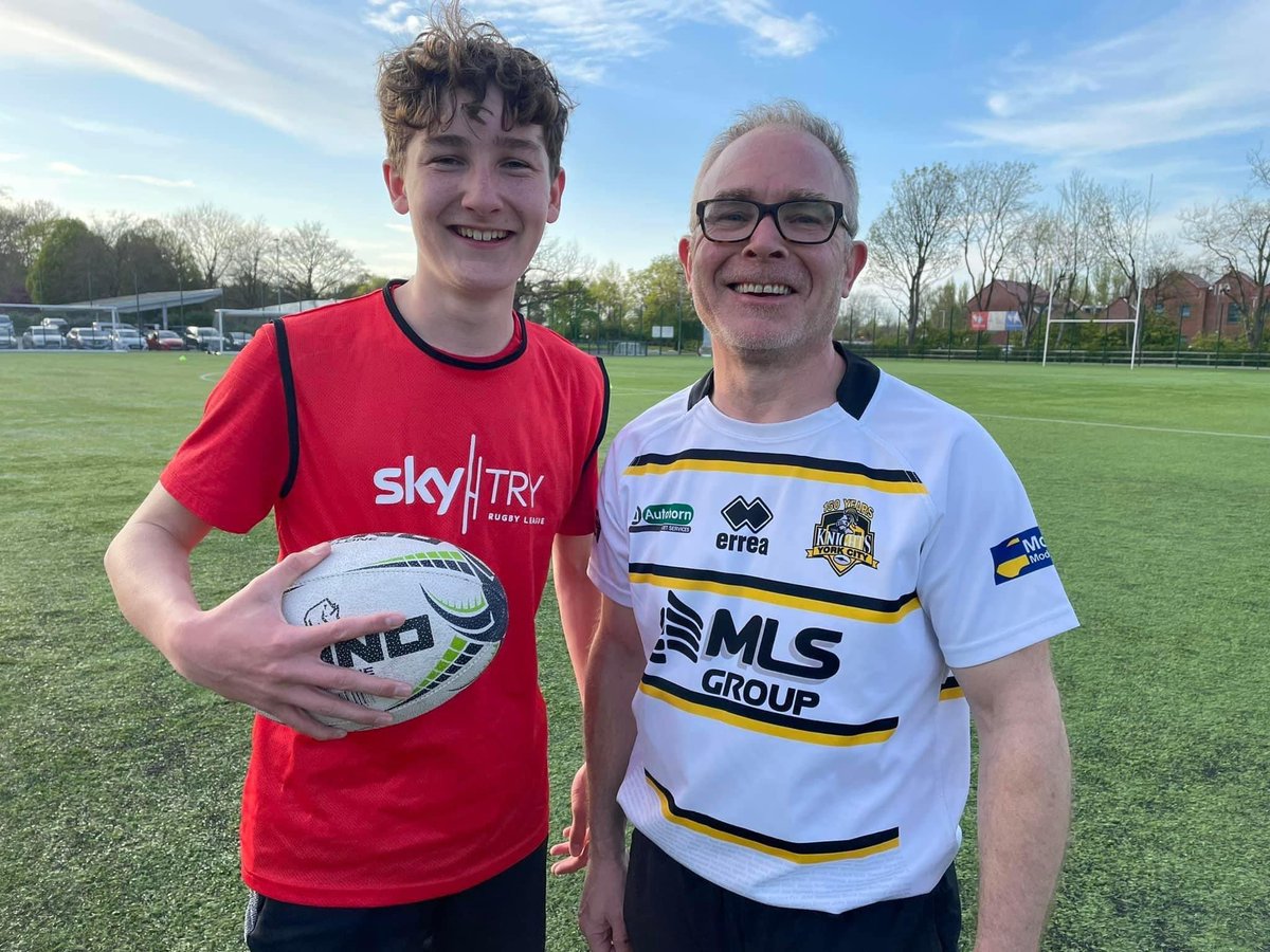 yorkrlfcfound's tweet photo. 👋 𝗧𝘂𝗿𝗻 𝗨𝗽 &amp; 𝗣𝗹𝗮𝘆 – 𝗧𝗼𝘂𝗰𝗵 𝗥𝘂𝗴𝗯𝘆

⏳The countdown is on with a new venue of York Sport Centre starting 𝐖𝐞𝐝 𝟏𝟗𝐭𝐡 𝐀𝐩𝐫𝐢𝐥  6-7pm

✅ The game is easy to learn &amp; easy to play with new participants welcomed.

🌐 https://t.co/yqXooPbwuS

🤝 | #WeAreYork ⚔️ https://t.co/j1VmZfgKbd