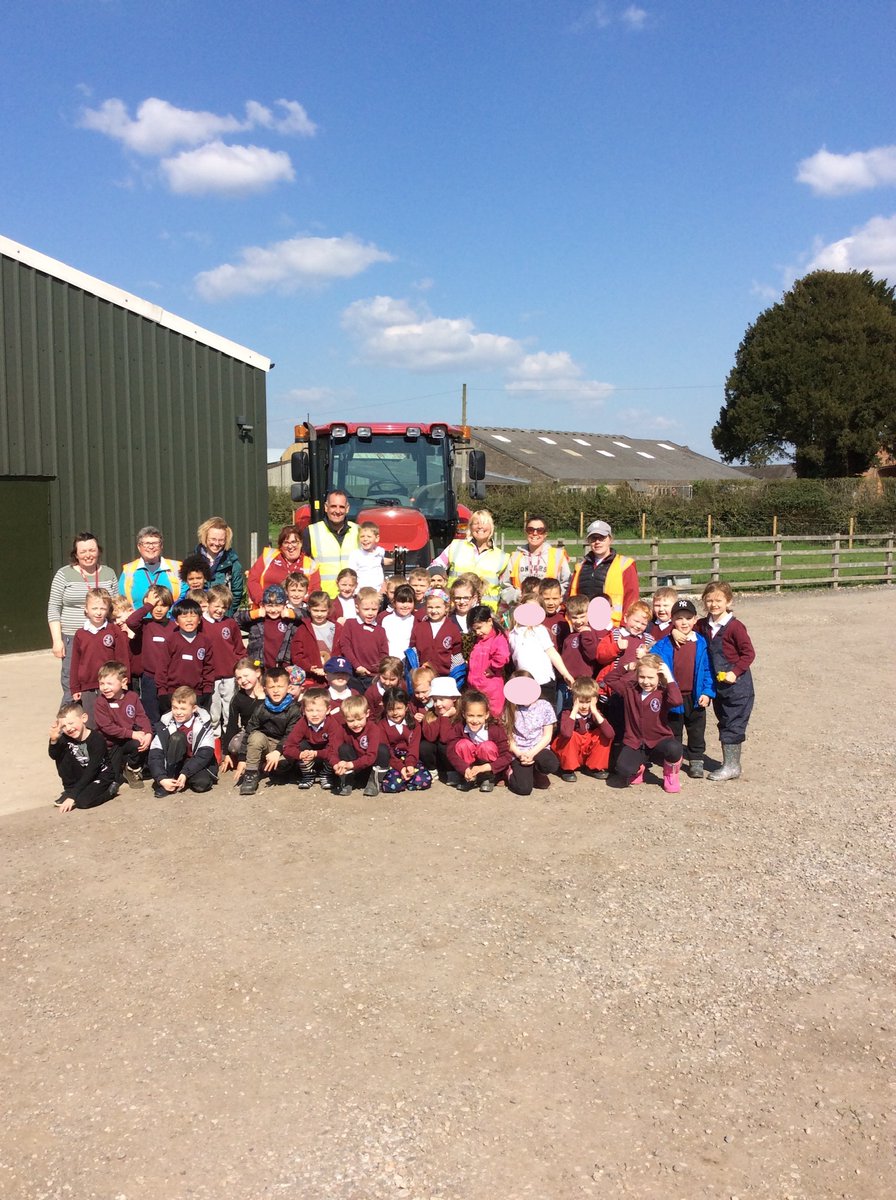 JORPS_1's tweet photo. #JORYear1 had the most amazing day at #Marstonfarmrurallearning; we've been exploring, climbing stiles, sketching, learning about animal husbandry and we even saw a lamb being born! #JORengageandenjoy #JORshareandsupport https://t.co/JvBNpfV0Ke