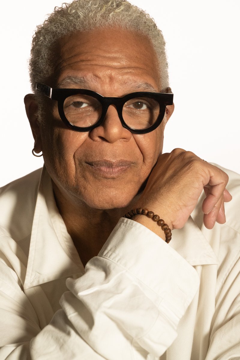 Mark you calendars! The Cape Playhouse kicks off its summer season on June 7-17 with AIN'T MISBEHAVIN,' directed by Ken Page. capeplayhouse.com/2023/04/18/ain…
@Joycekulhawik #CapePlayhouse #TheCapePlayhouse #CapeTheater #TCPAintMisbehavin23