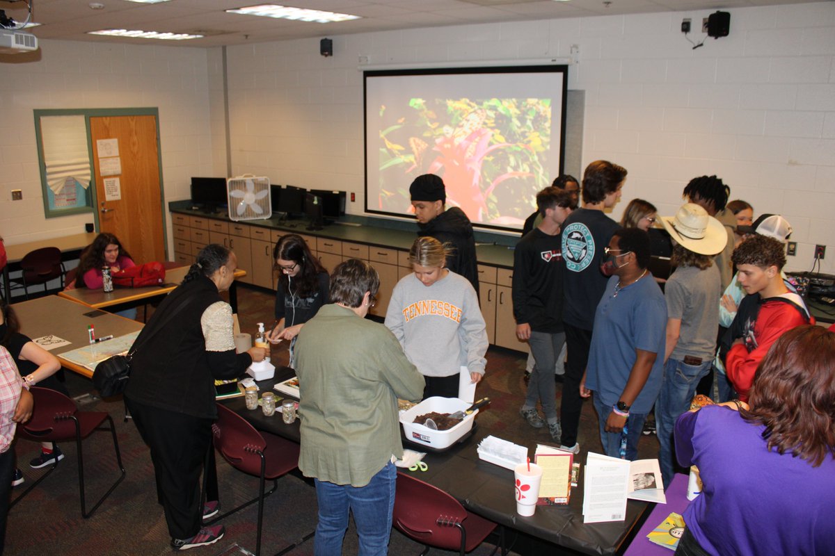 Matoaca H.S. Library tweet media