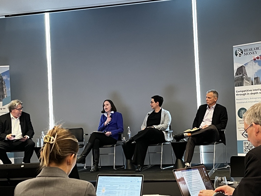 SFUResearch's tweet photo. Live from the @research_money conference 🗣️

@SFU's AVP Knowledge Mobilization &amp; Innovation Elicia Maine at the Research to Innovation panel on translating leading 🇨🇦 inventions into impactful innovations that create social &amp; economic value. #SFUInnovates #reimagining_innovation https://t.co/wLqMZqMLie