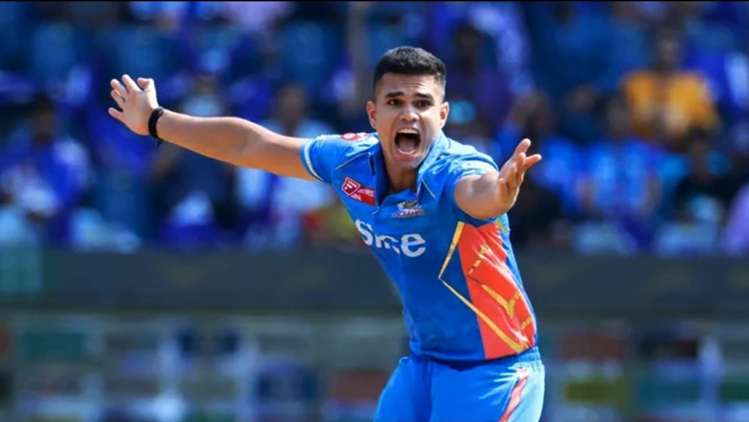 ArjunTendulkarF's tweet photo. First IPL wicket for #ArjunTendulkar.
We proud on You
#ArjunArjun
#MIvsSRH #SRHvsMI
#IPL2023
@ImRo45
@sachin_rt 
@mipaltan
Image courtesy @IPL https://t.co/FyKUfJyM7U