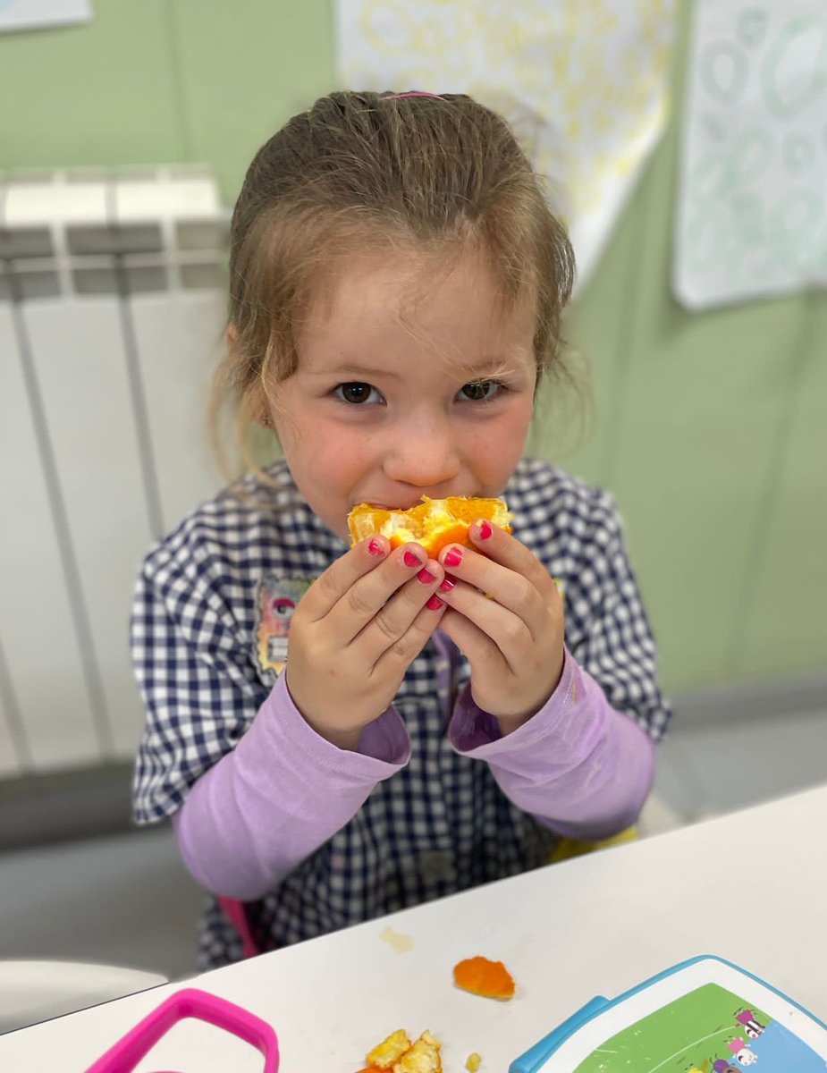 🍊🍊🍊Participem al Pla de consum de fruita a l’escola, programa que consisteix a distribuir fruita fresca als alumnes per potenciar accions que afavoreixin la salut dels infants, així reduir el consum de llaminadures, begudes refrescants, brioxeria i videojocs sedentaris. 🍊🍊🍊