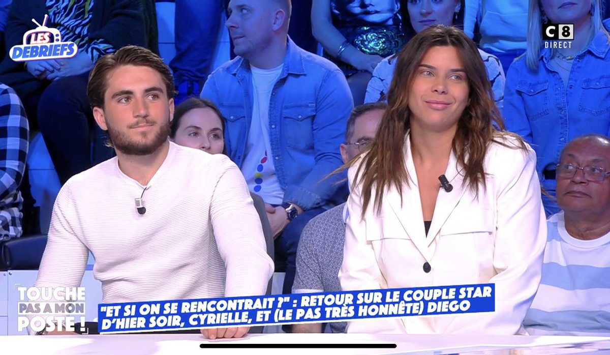 KarimAzzouz29's tweet photo. C’est quasiment de la télé réalité , sur jouer de ouf #TPMP #cyrielle #diego https://t.co/N8jZWbGZp6