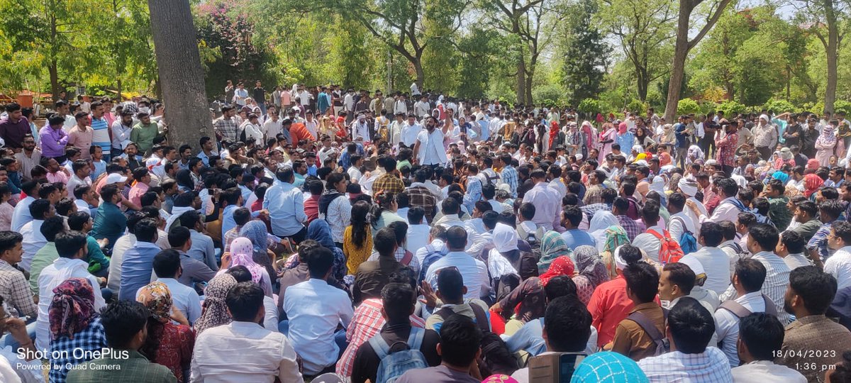 bharatbeniwal_'s tweet photo. सकती थी और बहुत कुछ अच्छा हो सकता था लेकिन कोई नहीं मिशन निदेशक सुधीर कुमार शर्मा जी से डेढ़ घंटे पूरे प्रतिनिधिमंडल के साथ 1-1 मांगों पर पूरा डिस्कशन हुआ एमडी साहब ने लगभग हर मांग का समाधान किया जिसके परिणाम सभी साथियों को 2-3 दिन में देखने को मिल जाएंगे,
हमारा आंदोलन और https://t.co/nkIXDnzgG9