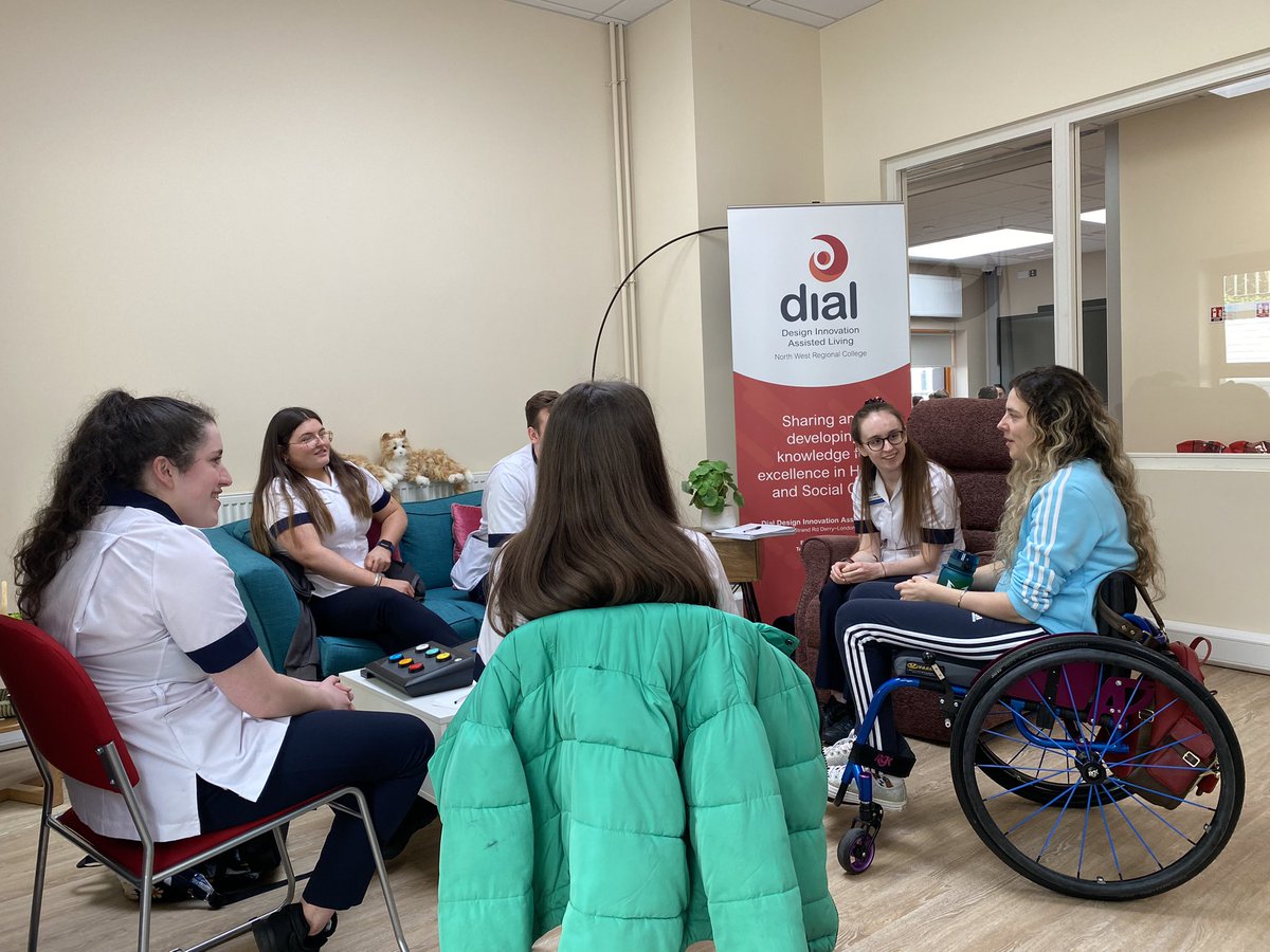 jeandaly55's tweet photo. It was a privilege to have @mallorysmyth with us today to share her experience of #spinalcordinjury with 2nd year occupational therapy students through #StandardisedAssessment and #communicationskills practice @UlsterHealthSci @HealthNWRC in the #DIALcentre #OccupationalTherapy https://t.co/xSk1mkkHa9