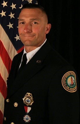 IAFFMemorial's tweet photo. It is with deepest regret and sorrow that we report the line-of-duty death of Captain Matthew R. Chiaverotti, IAFF 4th District Local 2924, Virginia Beach, Virginia. Brother Chiaverotti, 44, passed away on April 17, 2023, after succumbing to occupational cancer. https://t.co/AQOvMH26Zx