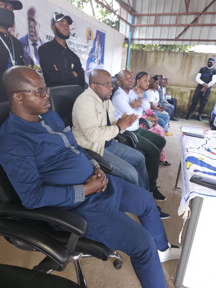 AmeCoeurRDC's tweet photo. Le président @shabani_lukoo a présidé une grande séance d travail avec les représentants de l’ #UDPS de 5 territoires de la province de LUALABA dans le cadre de préparatif des scrutins de Déc 2023. 

UDPS est déjà prêt pour remporter haut les mains la victoire à tous les niveaux. https://t.co/qwQecovLGN