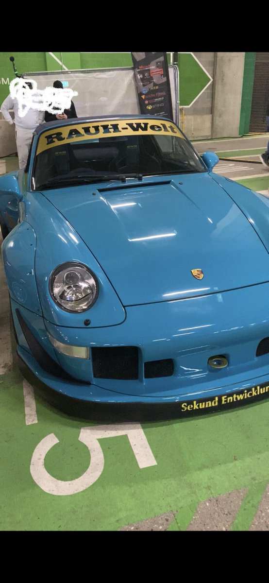 auto_revenge's tweet photo. [#Porsche] General thoughts on RWB’s﹖ 🚘 https://t.co/jPVgpkbz5x
