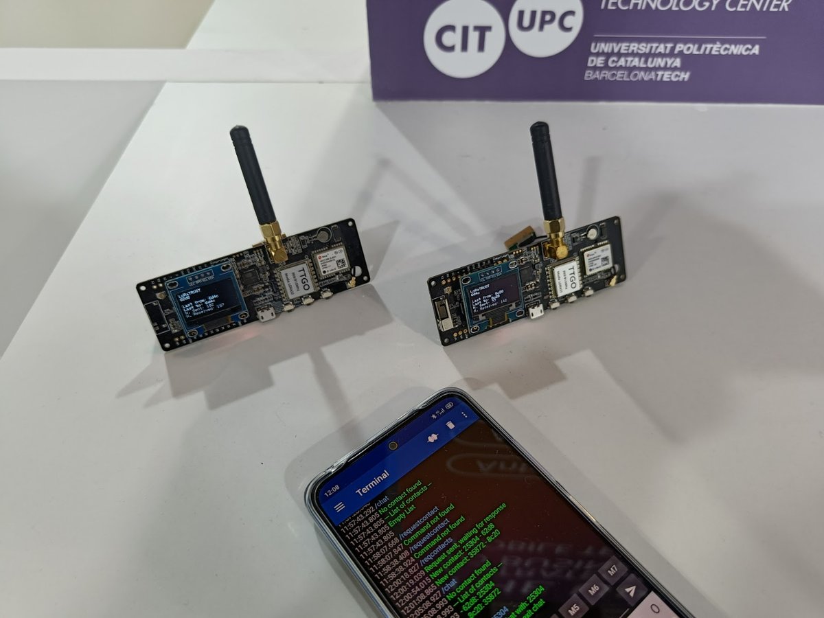 CIT_UPC's tweet photo. #BlogCITUPC | In recent years, we have seen a growing trend for edge computing, and in which computing is embedded in the #IoT layer.

➡ The CNDS of @la_UPC is working on advanced services for applications using IoT devices connected by #LoRa network.

🔗 https://t.co/VU7W3VZgDx https://t.co/Vu0zZgvaeL