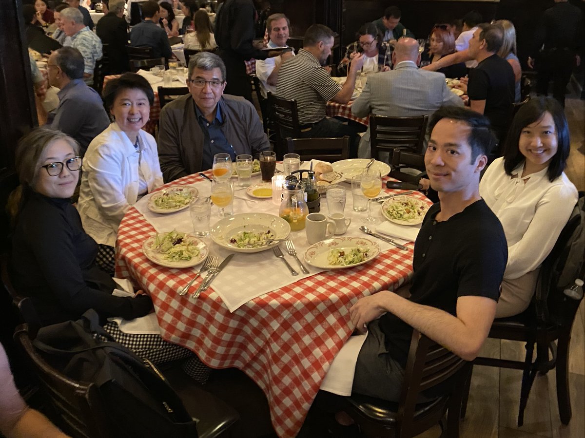 Dinner with Drs. Fei-Fei Liu (CIHR Scientific Director), Emma Ito (CIHR Assistant Director), Jacqueline Law (my former <a href="/UofTCellSysBiol/">Cell and Systems Biology</a> student who delivered a fantastic #CancerResearch presentation), and KW Lo (<a href="/CUHKofficial/">The Chinese University of Hong Kong - CUHK</a> professor) - best part of a fun #AACR23 so far!
