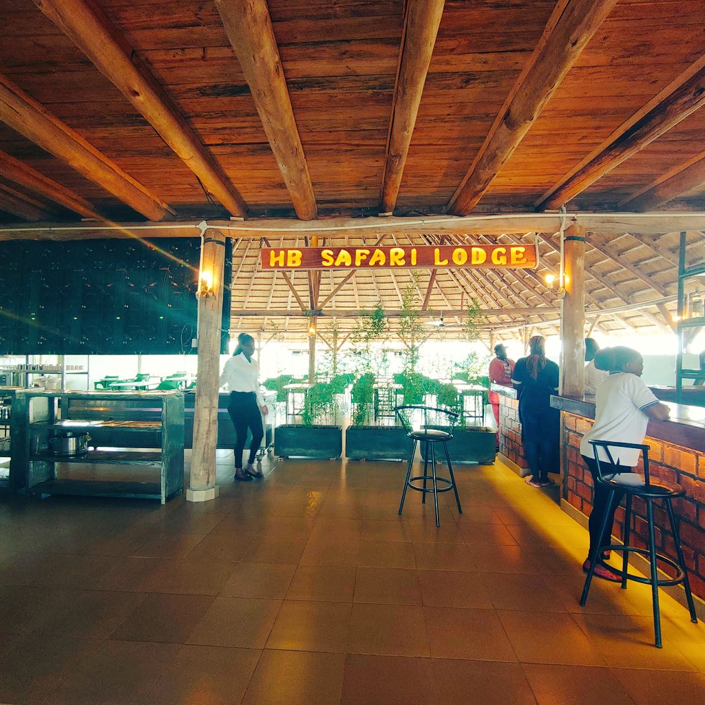 onesourceuganda's tweet photo. From HB Safari Lodge.
-Go Trek down the Chimpanzees in Kabwoya Wildlife Reserve.
-Go explore the Albertine Rift Valley and oil fields.
-Go explore the world's most powerful Waterfalls & have close encounters on a big 5 safari.
#visitHoima, Uganda https://t.co/5s6R5rKQ18