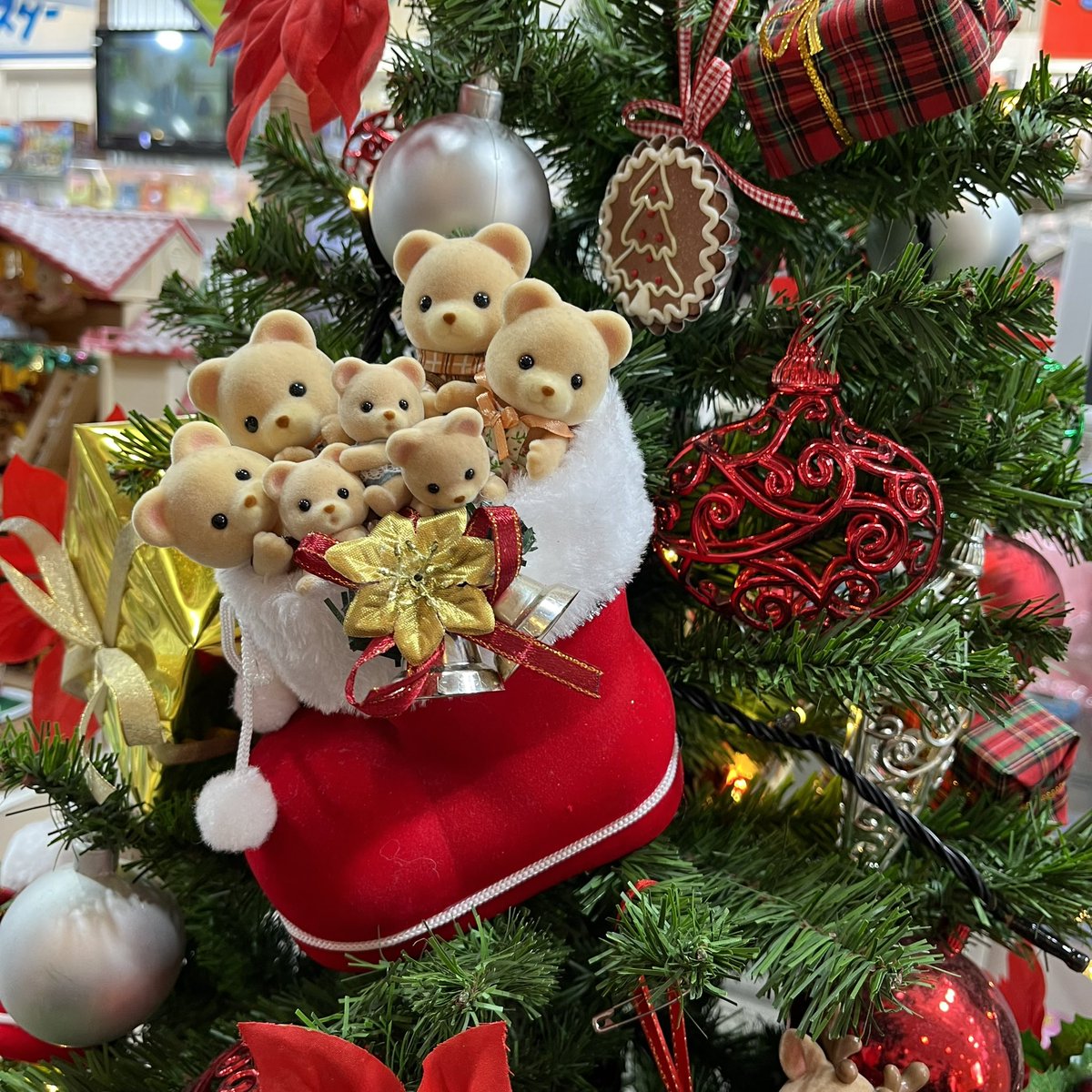 winter_fuyu123's tweet image. アカウントを始めたばっかりで
お友達少ないので…
よかったらお友達になってください🥺💕

シルバニアも好き以外も
サンリオ、ディズニーなど……
可愛いもの全般 大好きです😆

日常ツイ多めです🙇🏻‍♀️💦

#シルバニアファミリー 
#ディズニー #サンリオ 
#シルバニア好きな人と繋がりたい