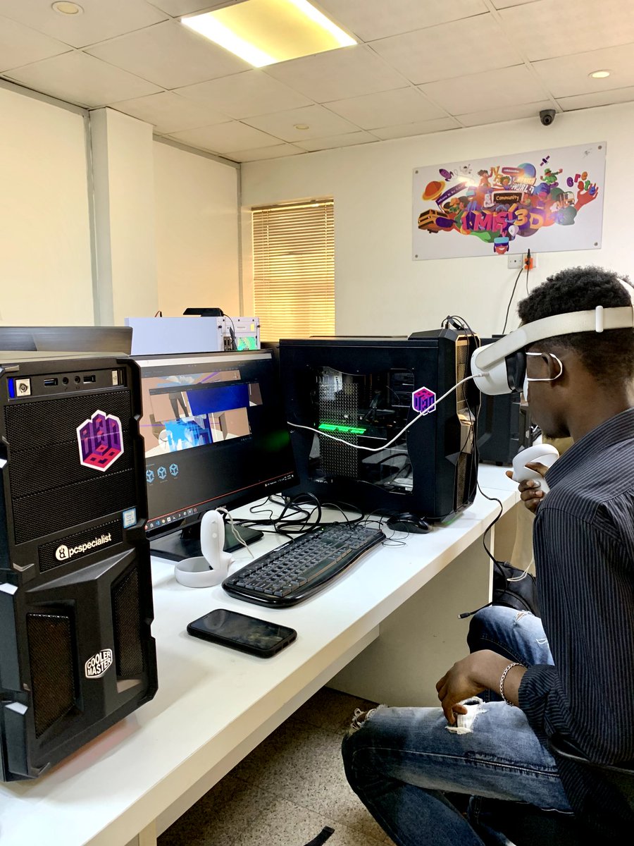 Imisi3d's tweet photo. A beautiful day to explore Extended Reality.
How's your week coming?
#creationlab #yaba #lagos #xr #free https://t.co/u4IJsM0Ruk
