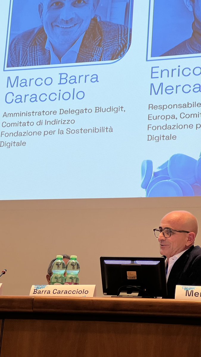 “In questo gruppo di lavoro si è lavorato in modo agile, collaborativo, per dettare delle linee guida. Ora abbiamo bisogno di tutti gli altri per iniziare a usarla, e anche per migliorarla”

Marco Barra Caracciolo, CEO e Chairman Bludigit <a href="/Italgas/">Italgas</a>.

#SostenibilitàDigitale