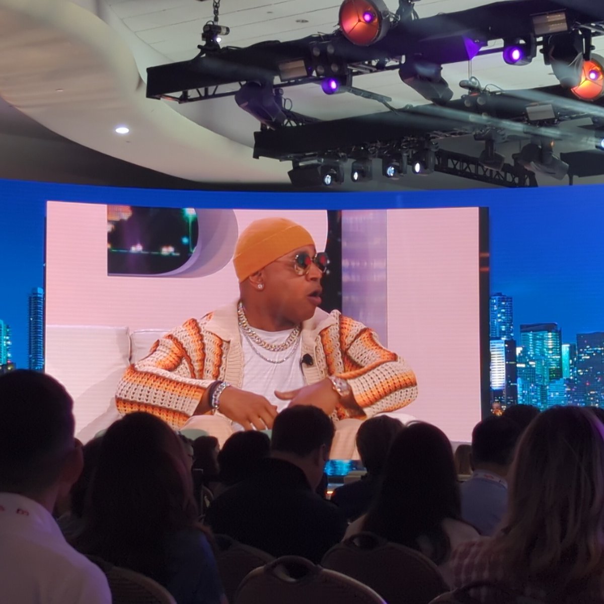 Marc Vermut tweet media