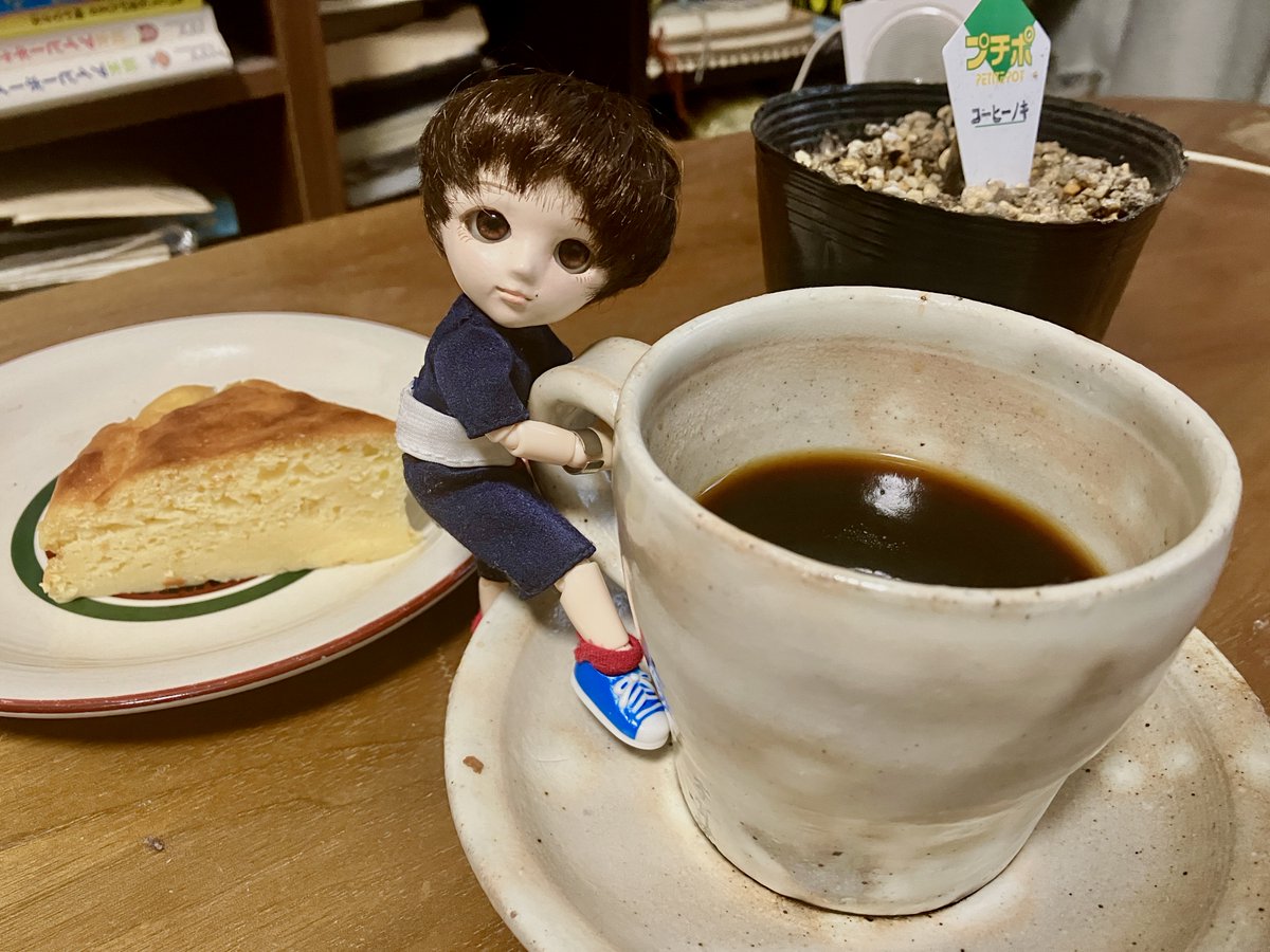 mc_okuyama's tweet photo. 「自家焙煎珈琲豆専門店Life(ライフ)」で、中野区公式観光サイト「まるっと中野」の記事を紹介していただきました☕️ #ちびナカノさん を大歓迎してくださり嬉しいです！コーヒー愛に満ちた最高のブログ、皆さま全記事読んで☺️
https://t.co/ZosMmVlOxB「まるっと中野」に当店の記事を掲載頂きました/ https://t.co/XssASnH28Q