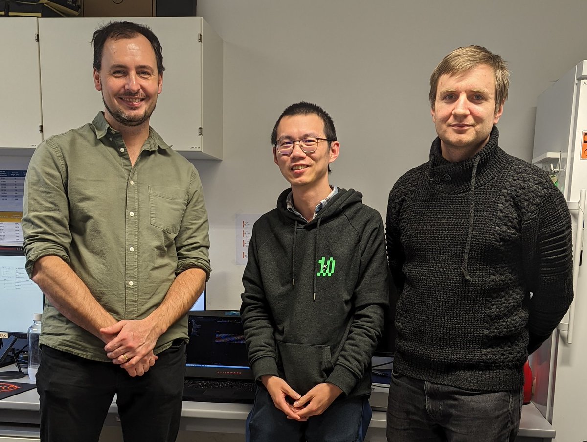 Zhixu_Ni's tweet photo. Just finished my 6-week STSM research stay at IOCB Prague supported by @EpiLipidNET 🎉 Huge thanks to the amazing members of @tomas_pluskal lab for insightful discussions & kind support during my stay! Special thanks to @SamusevichRaman for great guidance in #MachineLearning!👏 https://t.co/0UU9hRa50f