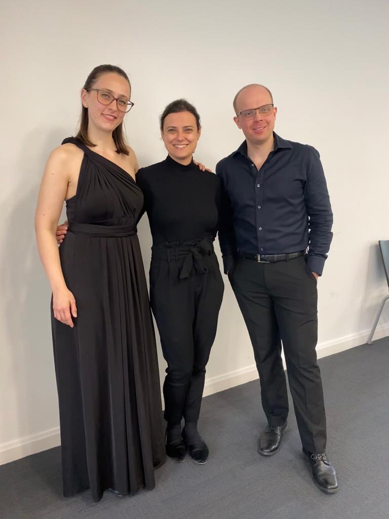EnsembleMirage's tweet photo. Had a fantastic time Sunday at #BournemouthChamberMusicSociety, thanks so much for having us! Always a joy to play such an exciting 20thC programme!

#Bartok Contrasts, #Stravinsky Suite from Soldiers Tale, #Milhuad Suite, #Shostakovich 5 Pieces, #Schoenfield Trio https://t.co/uAfnC8q7m8