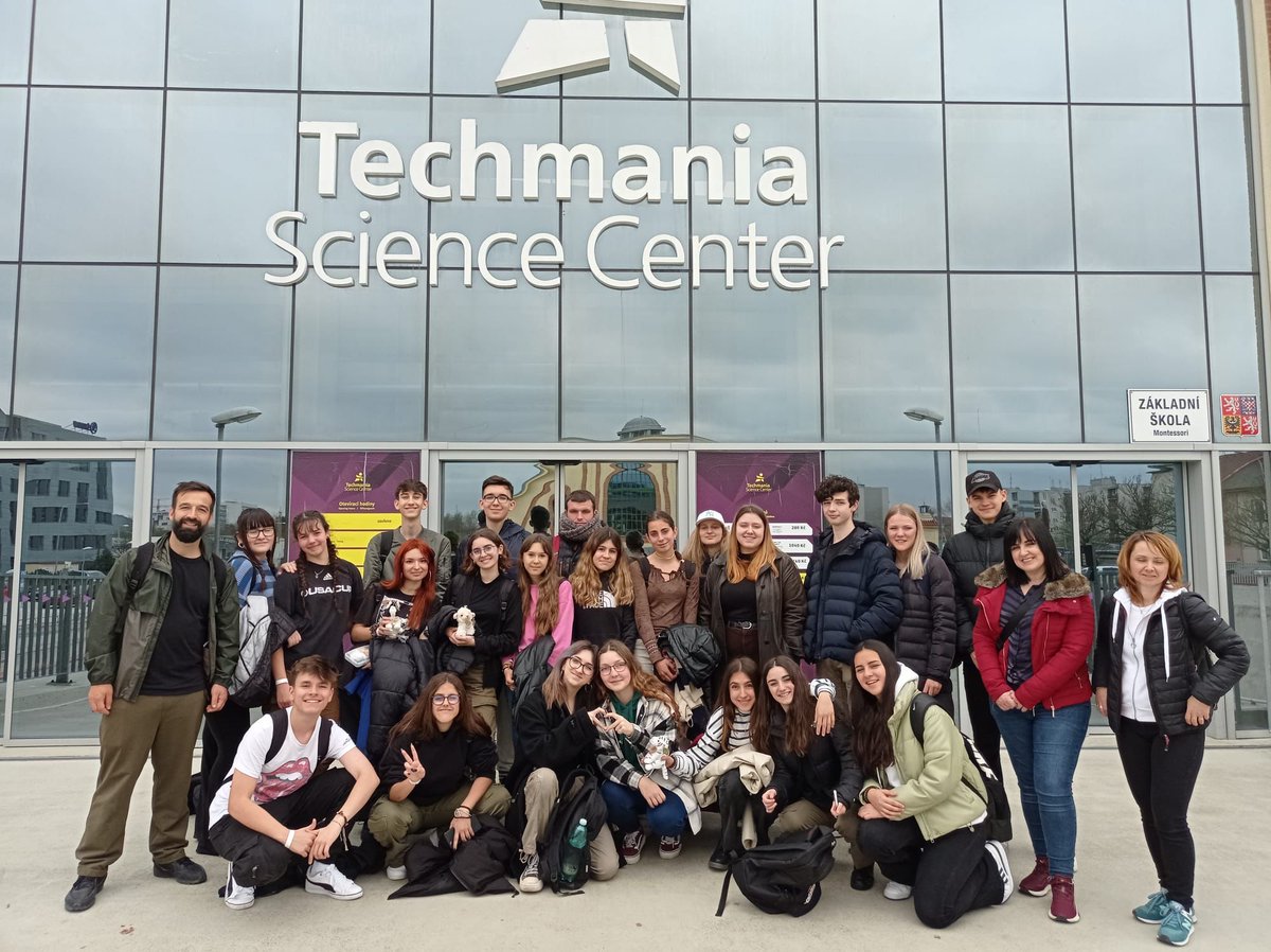 Quince alumnos de bachillerato <a href="/IES_Alpajes/">IES Alpajés Aranjuez</a> visitan hoy el "Techmania Science Center" de Pilsen durante su movilidad <a href="/EUErasmusPlus/">Erasmus+</a> <a href="/scientix_eu/">Scientix</a>