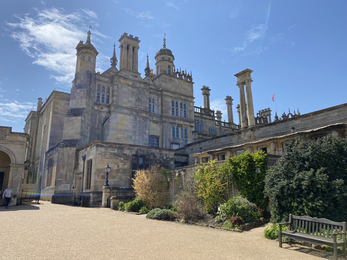 Having an afternoon off. Such beauty and history on our doorstep.
#stamford #history #burghleyhouse #rutland #onlinepianoteacher #onlinepianoacademy #musician